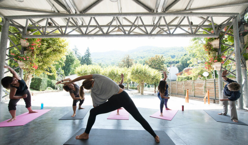 cours yoga camille brides-les-bains