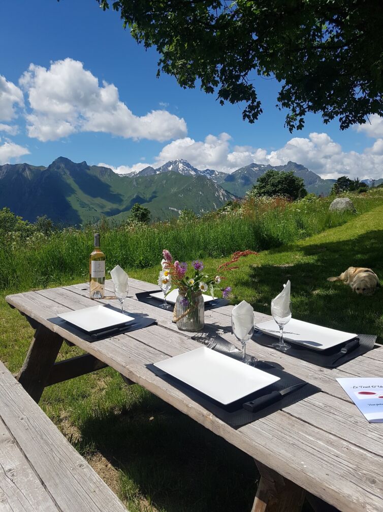 vue exterieur refuge repas